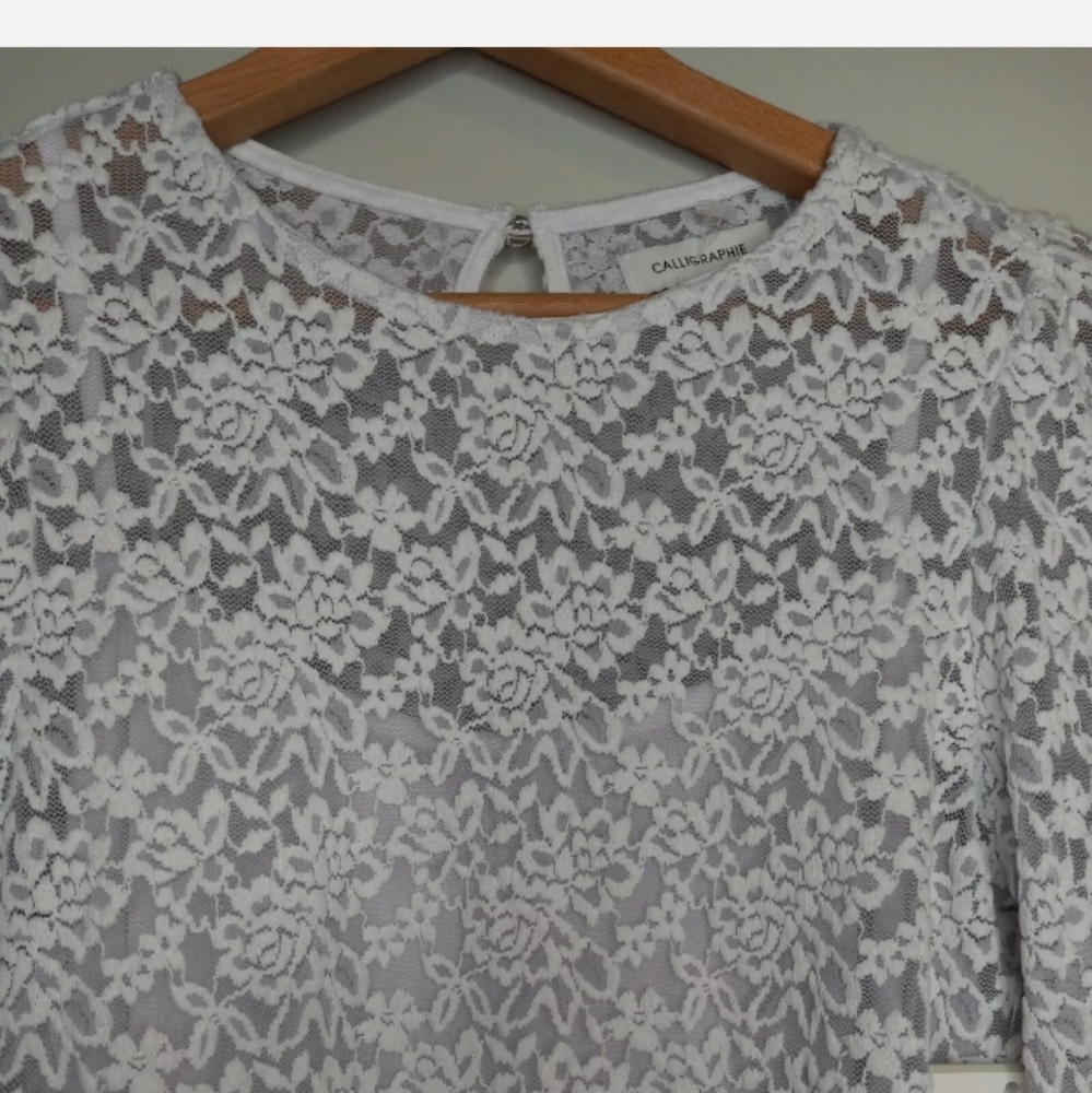 Lace‎ Blouse - Picture 2 of 15